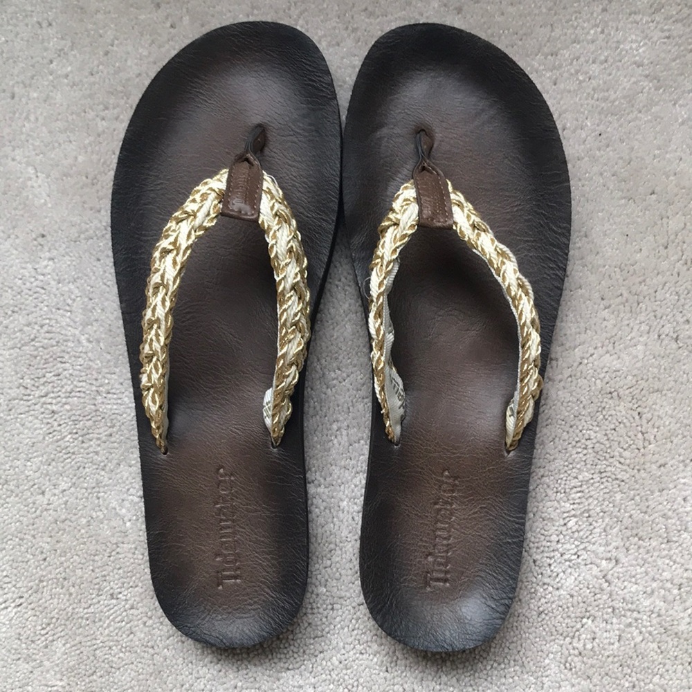 Tidewater thong sandals